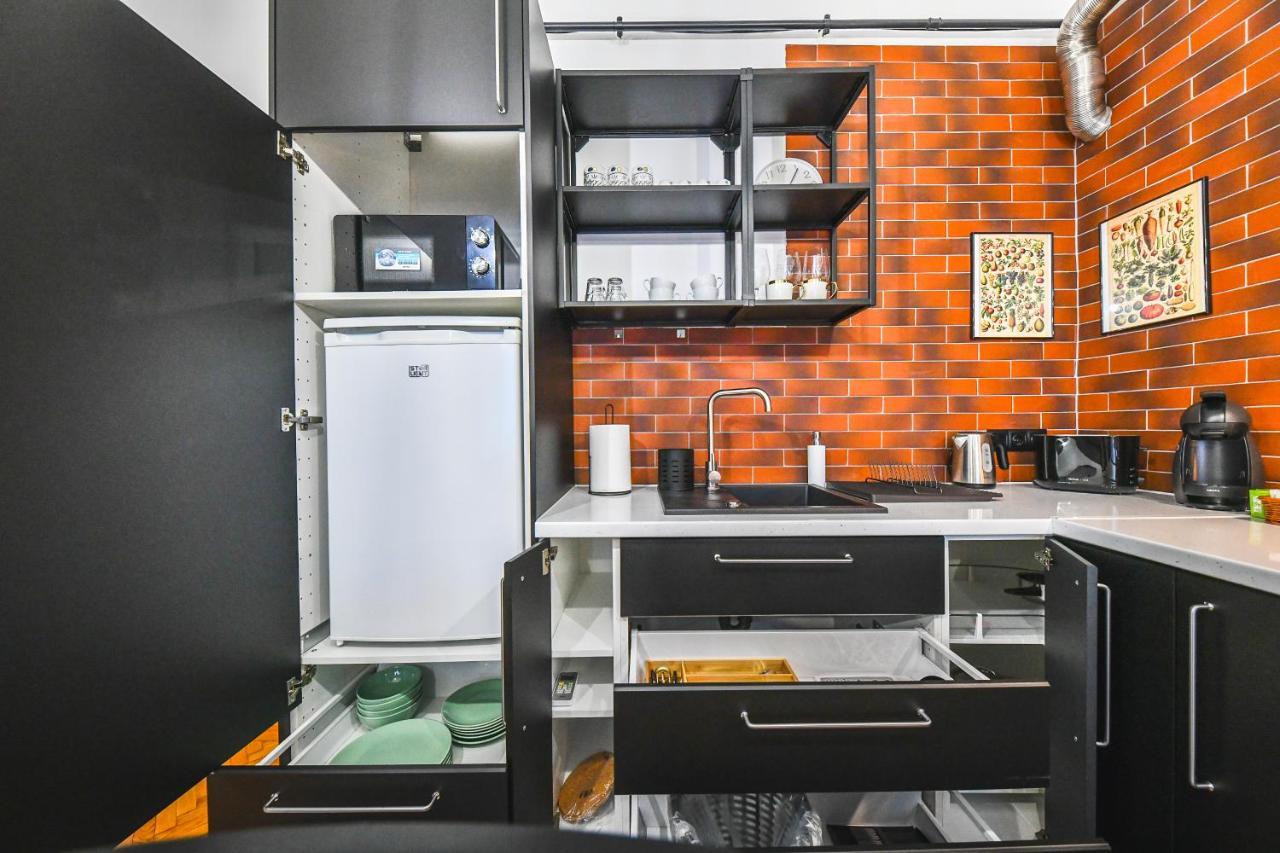 Rex Nest Apartment *